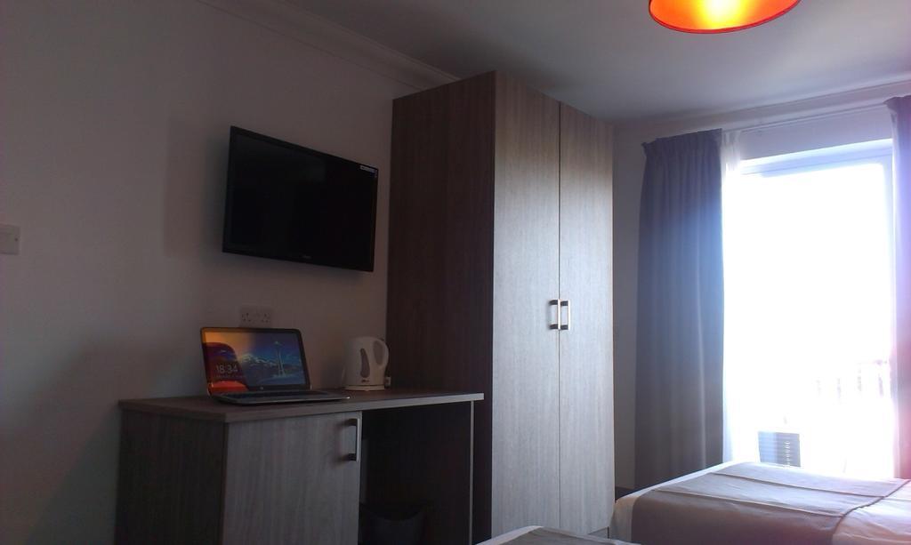 Spinola Hotel San Julián Habitación foto